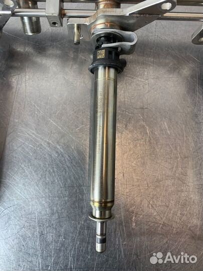 Форсунка Mercedes C-Class W205 M276 3.0 turbo 2017