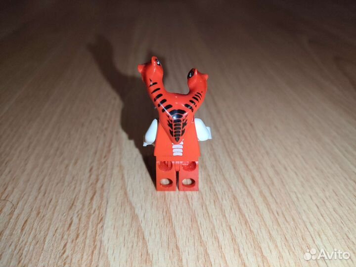 Fangdam минифигурка