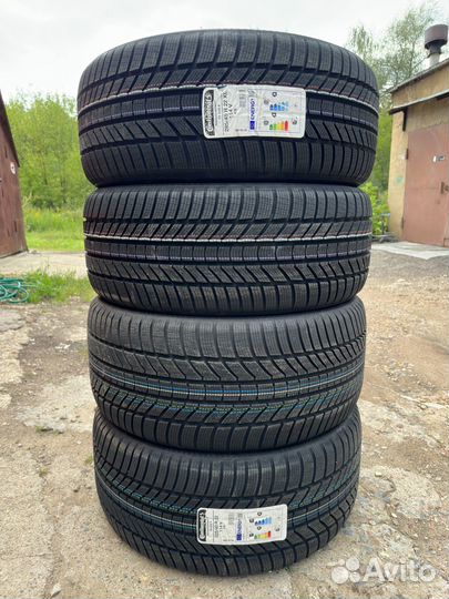 Continental WinterContact TS 870 P 285/45 R22 и 325/40 R22