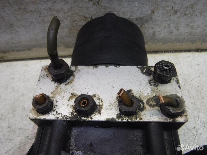 Блок Abs (насос) VW Passat B4