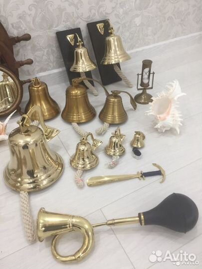 Редкие Кораллы Якоря и Штурвалы Рынды