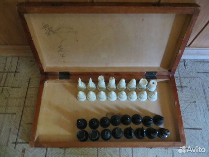 Шахматы карболитовые 50-х годов СССР