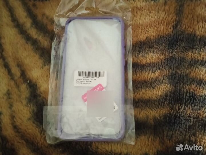 Продам чехол на Honor 10 Lite
