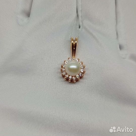 Подвеска с синтетическим камнем Золото