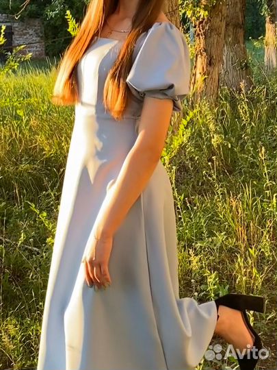 Нарядное платье