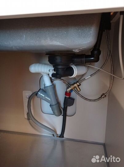 Ремонт смесителя, крана, сифона Санкт-Петербург