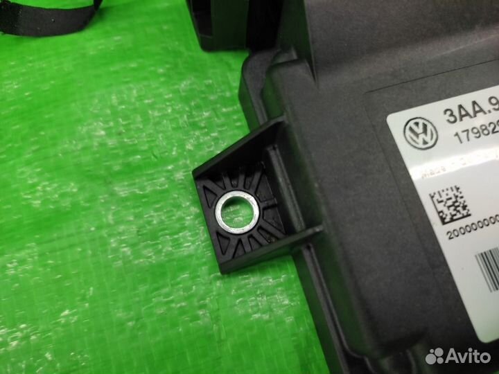 Блок управления ручником VW Tiguan/Passat/Q3 и др
