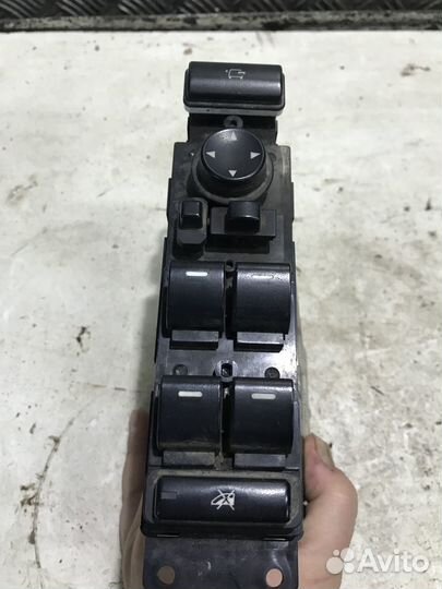 Блок управления стеклоподъемниками Range Rover 3