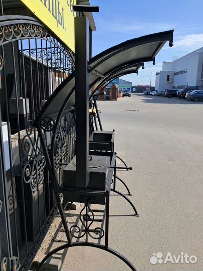 Мангальная зона с крышей