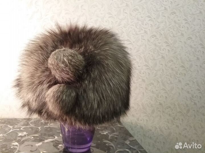 Продам женскую песцовую шапку