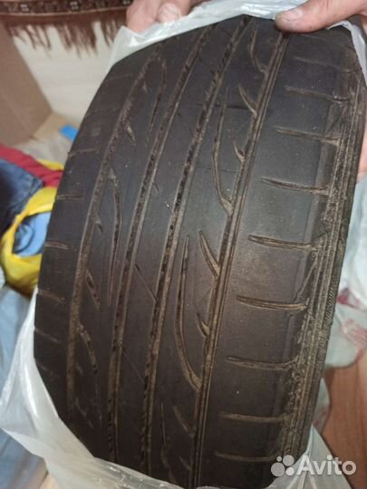 Dunlop SP Sport LM704 215/60 R16