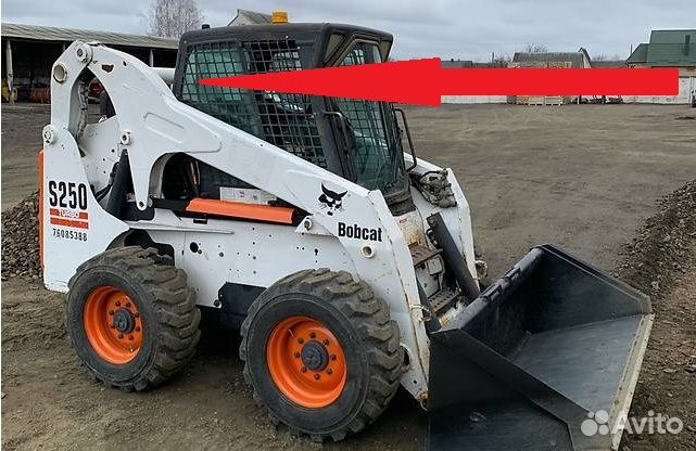 Форточка неподвижная на Bobcat 175/185/250 Стекло