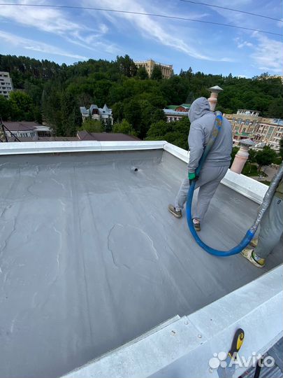 Гидроизоляция кровли полимочевиной