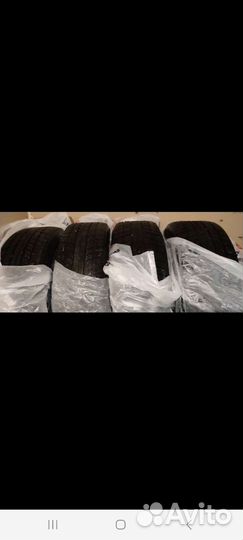 Triangle Snowlink TWT02 235/65 R17