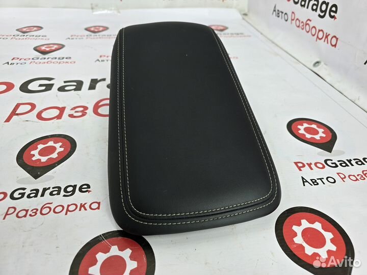 Подлокотник крышка консоли кожа Geely Coolray SX11