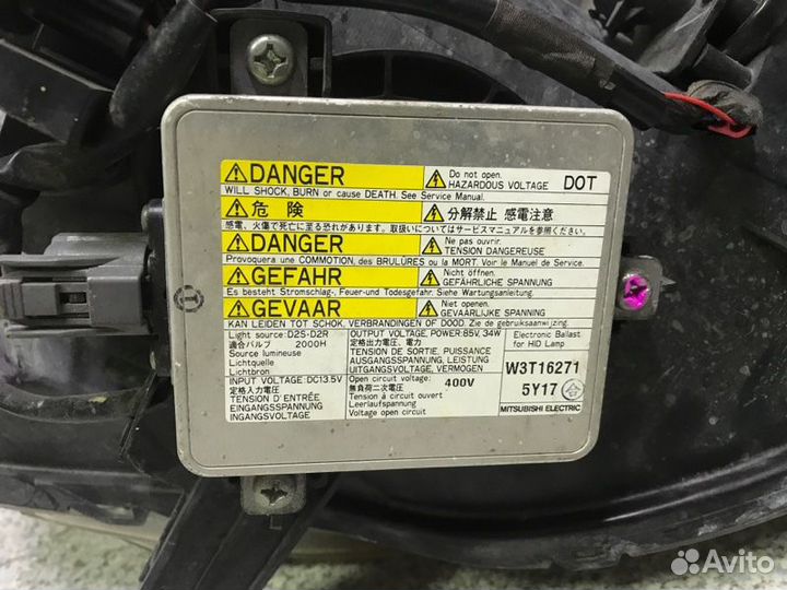 Фара левая Mitsubishi Outlander Xl 2007