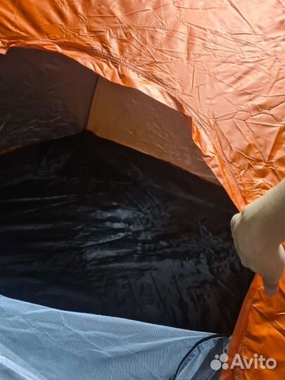 Палатка 3х местная новая
