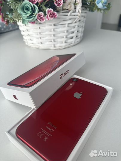 Телефон iPhone xr
