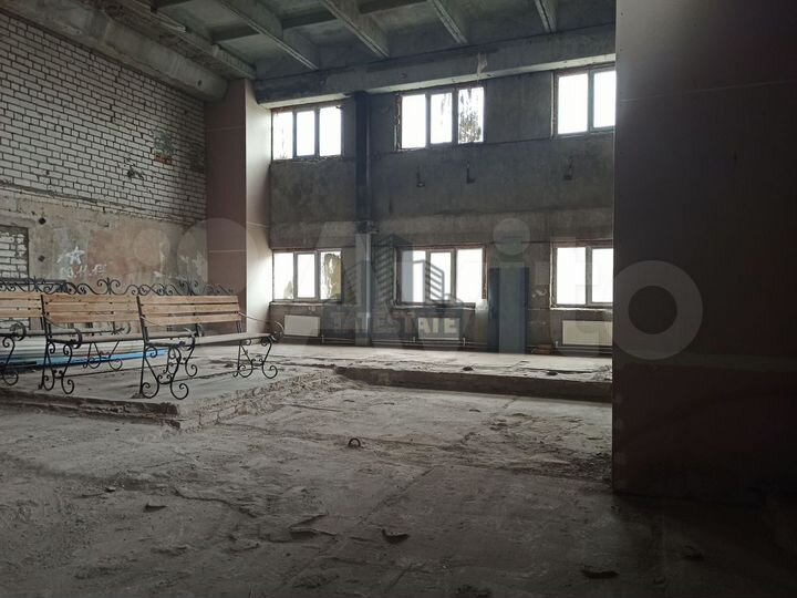 Помещение свободного назначения 298 кв.м