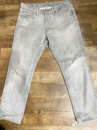 Джинсы levis