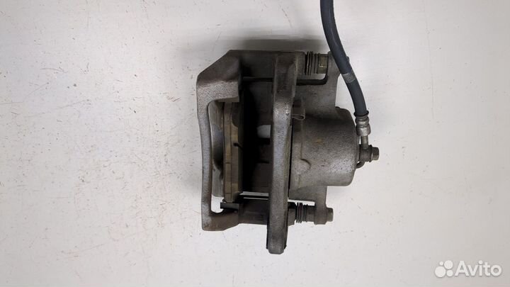 Суппорт правый передний киа Soul 2019