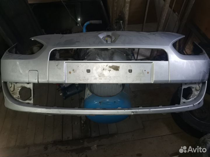 Бампер передний