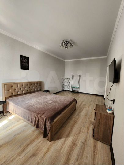 1-к. квартира, 38 м², 10/10 эт.