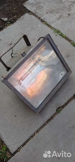 Прожектор советский 1000 вт