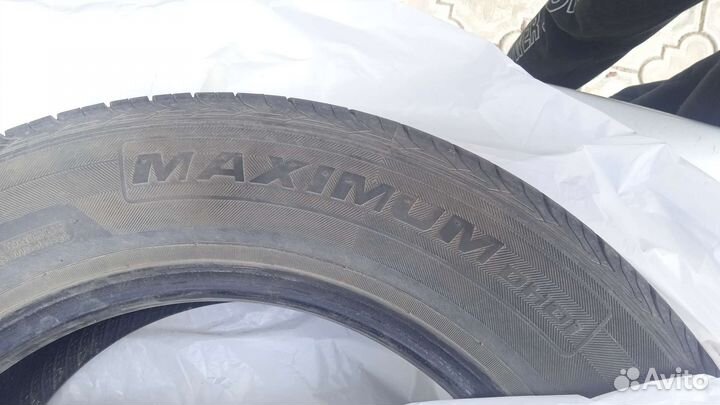 CrossLeader DH01 215/60 R16 V