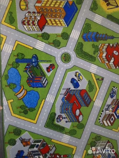 Палас новый детский