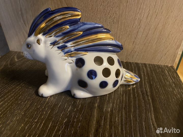 Фарфоровые статуэтки