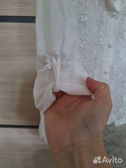 Рубашка молочного цвета