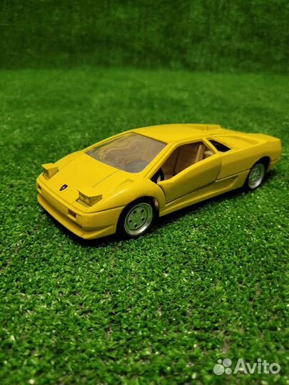 Модель авто Labborgini Diablo 1/24