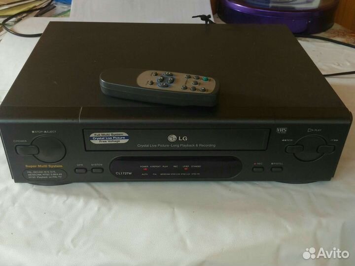 Видеомагнитофон б/у