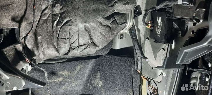 Камера заднего вида VAG с траекторией под ключ