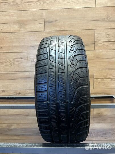 Pirelli Winter Sottozero 240 Serie II 225/40 R18