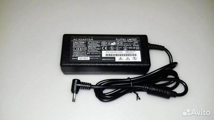 Блок питания для Fujitsu 19V 3.42A 3,5 х 1,35 мм