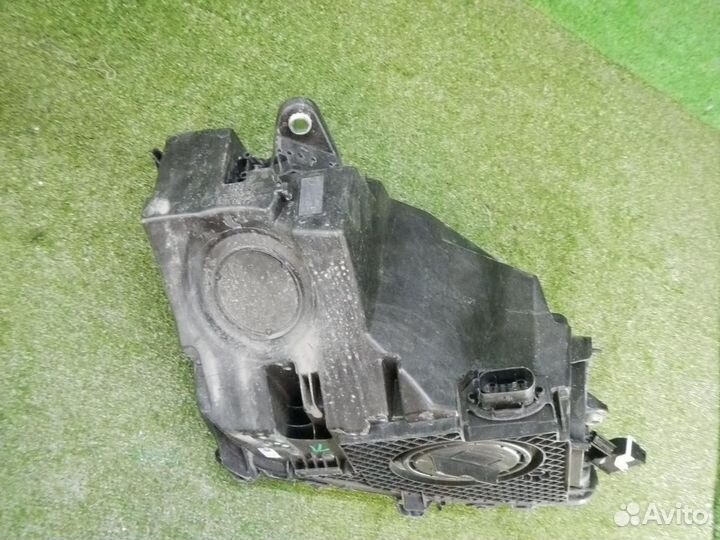 Фара левая Mercedes-Benz GLC