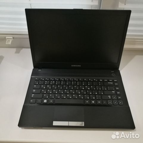 Ноутбук Samsung NP300V4A-A06,14