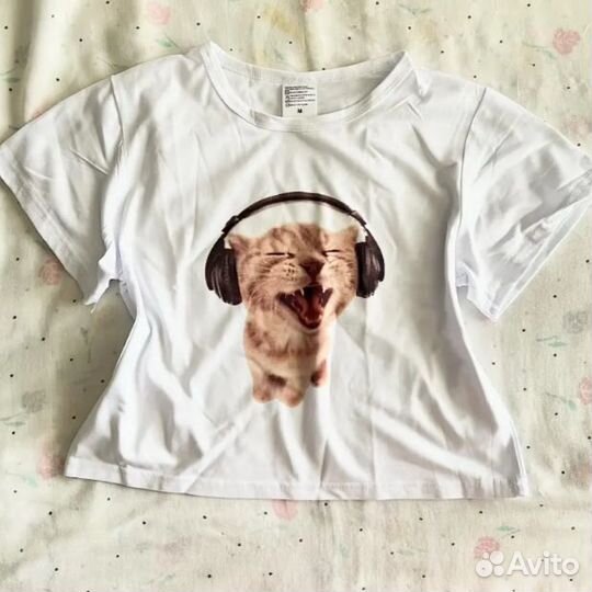 Топ в стиле Y2k