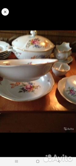 Столовый сервиз новый