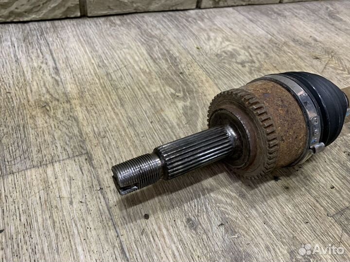 Hyundai Solaris Привод (полуось) передний LH RH