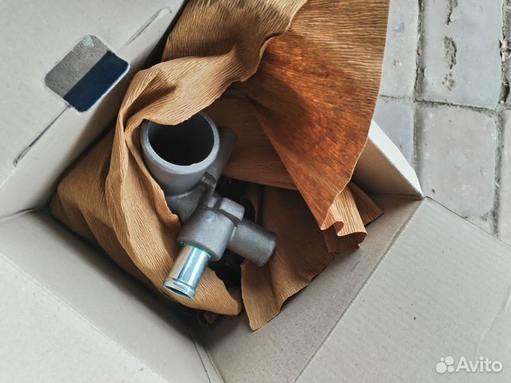 Новая помпа 405,406,409 мотор