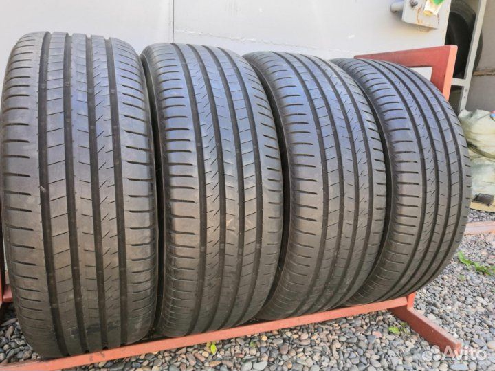 Bridgestone Alenza 001 285/45 R22