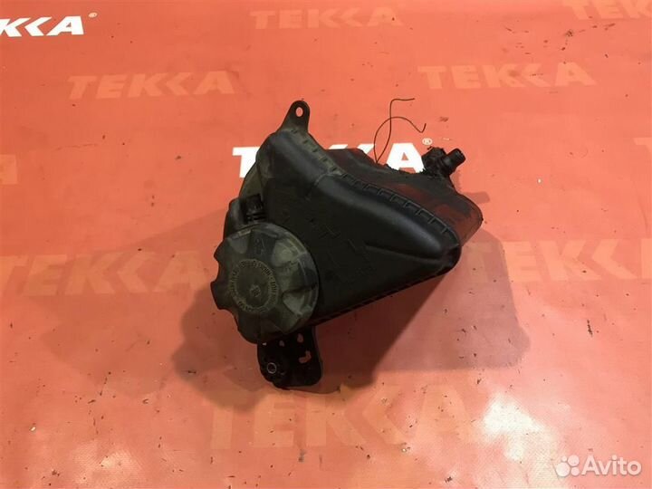 Бачок расширительный бмв 5 Ф10