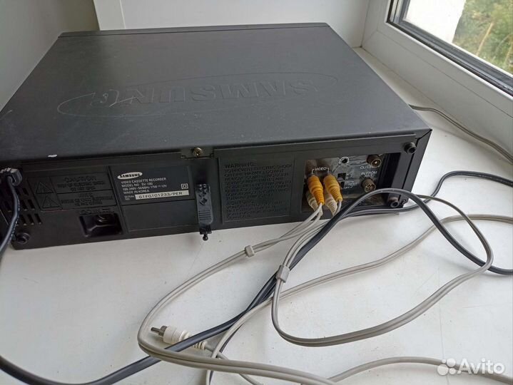 Видеомагнитофон