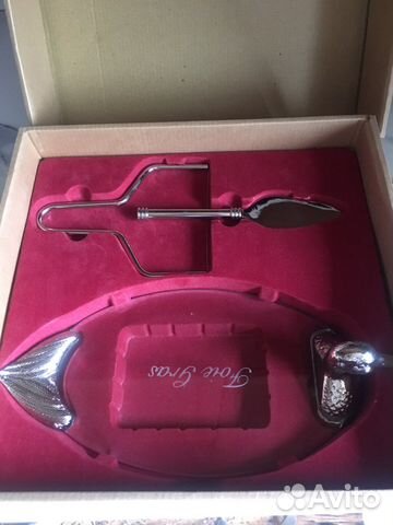 Сервировочное новое блюдо. Франция