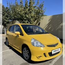 Honda Jazz 1.3 CVT, 2007, 145 000 км, с пробегом, цена 910 000 руб.