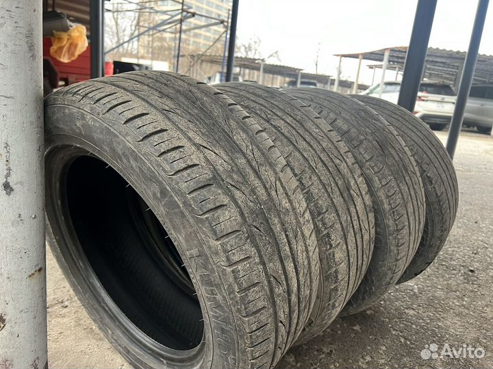 Kumho Ecsta PS31 195/55 R15