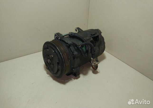 Компрессор кондиционера Peugeot 406 1.8